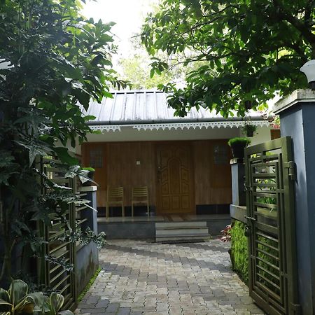 Nature Villa Anachal Экстерьер фото
