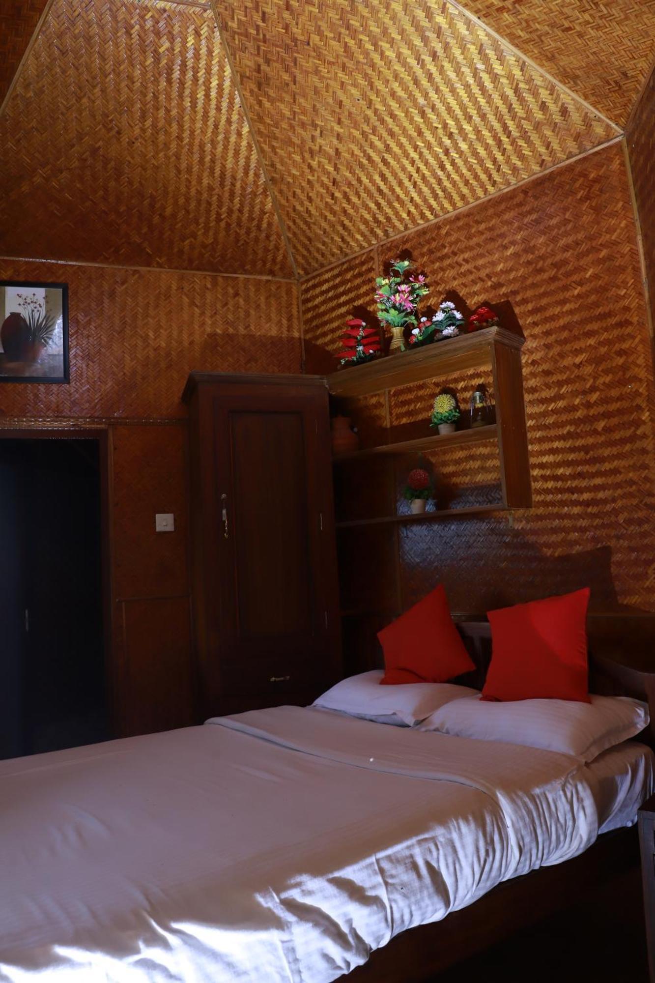 Nature Villa Anachal Экстерьер фото